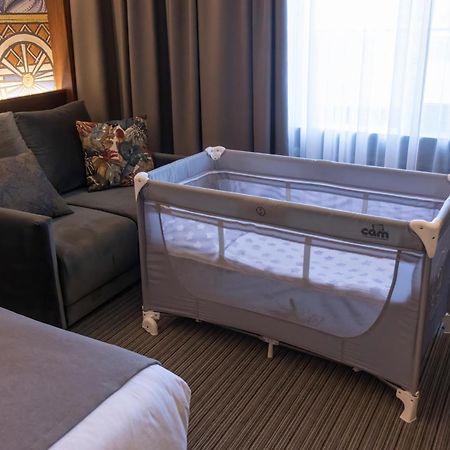 Orienta Hotel ギュムリ エクステリア 写真