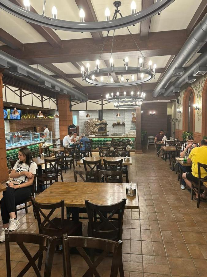 Orienta Hotel ギュムリ エクステリア 写真
