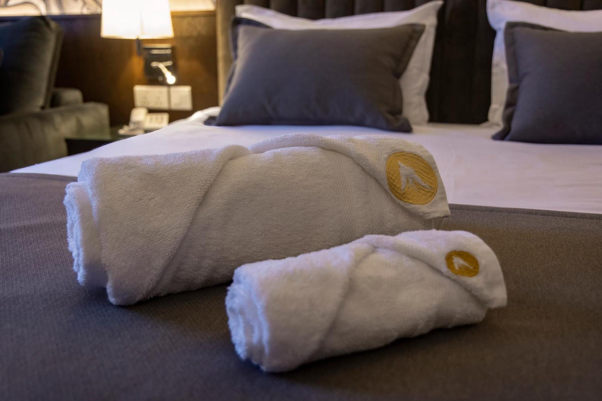 Orienta Hotel ギュムリ エクステリア 写真