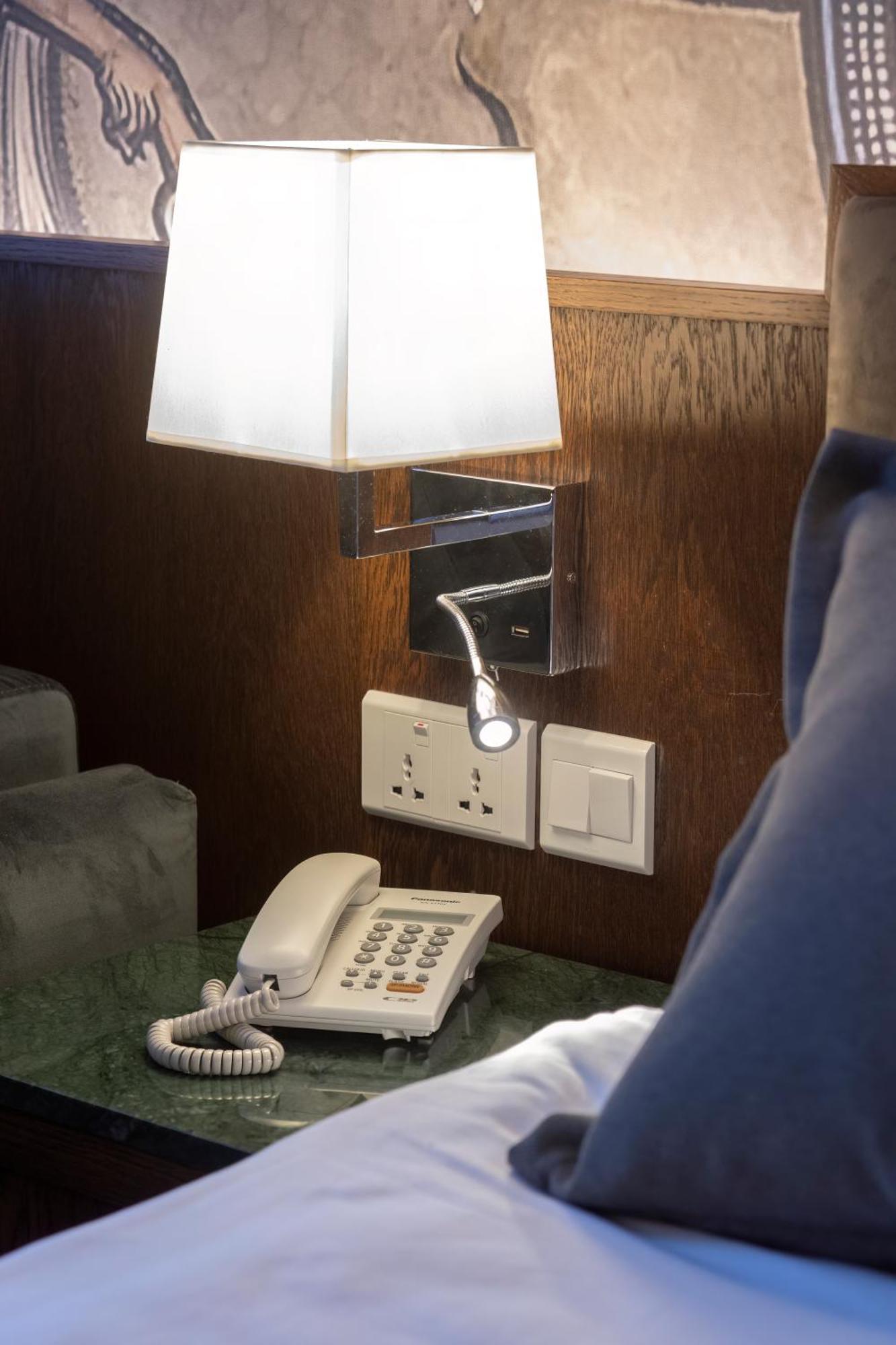 Orienta Hotel ギュムリ エクステリア 写真